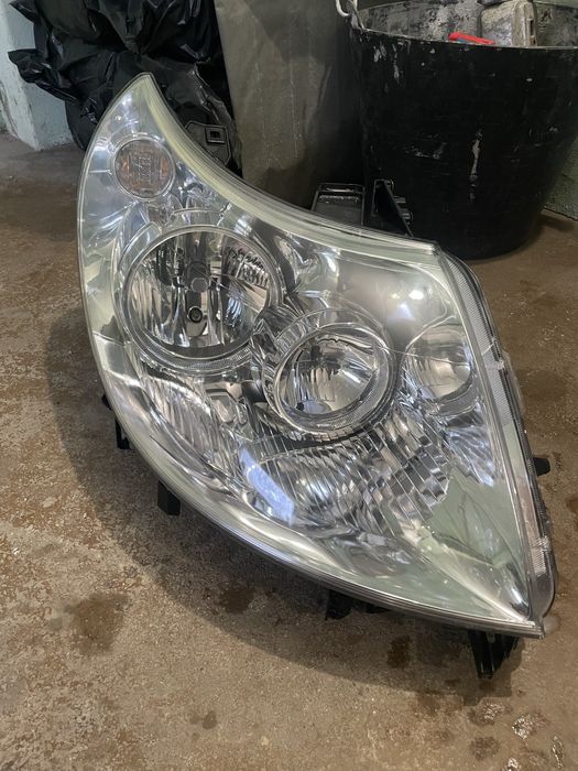 Полиране на фарове + PPF защита. Фолиране на авто детайли.