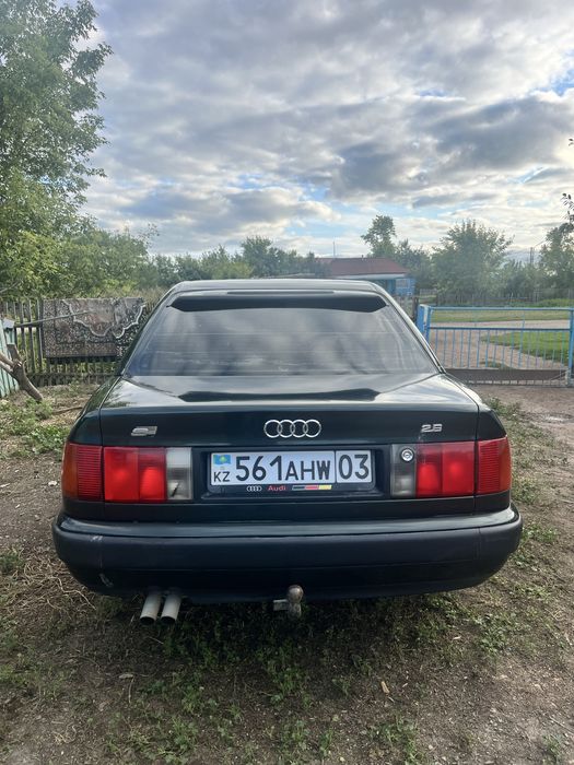 Продам ауди 100 ц4