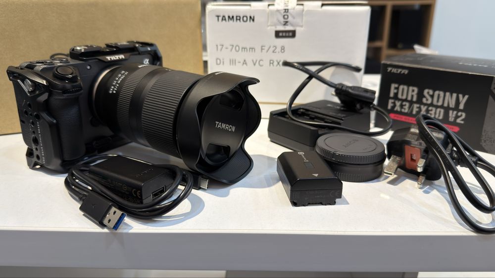 Sony Fx30+Tamron 17-70mm F/2.8 yangidek turibti