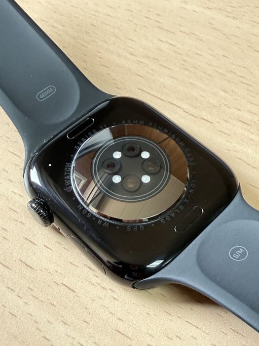 Apple Watch 11 46 мм black