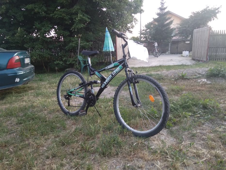 Mountain bike DHS,în stare bună