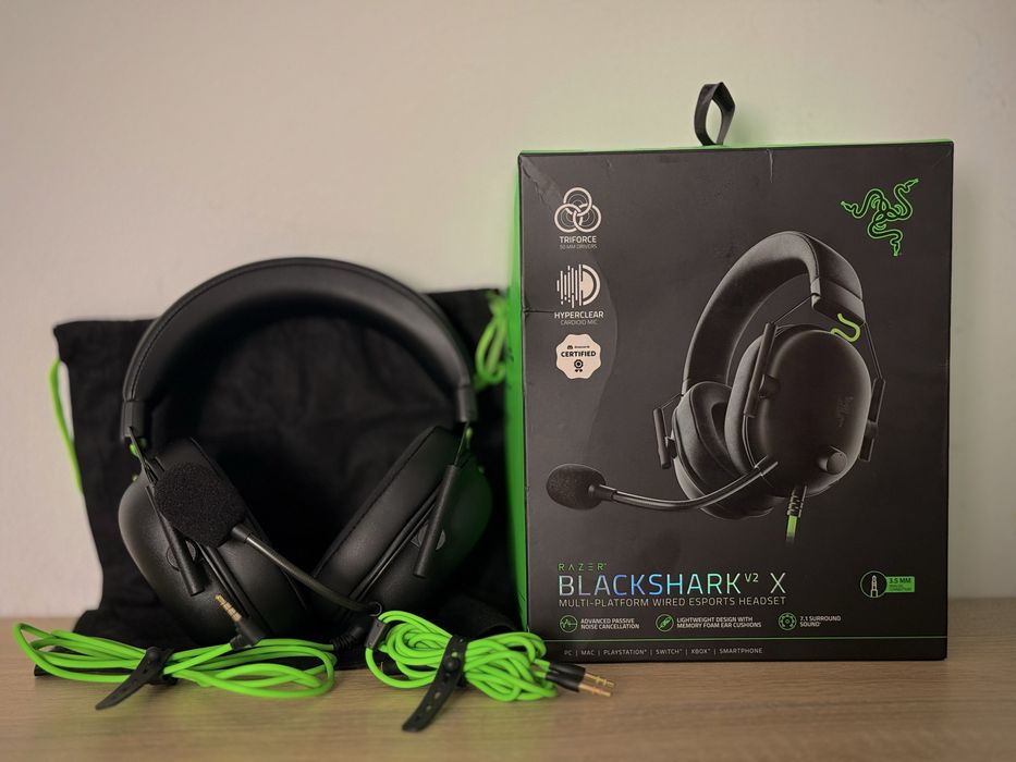 Casti Razer BlackShark v2 x