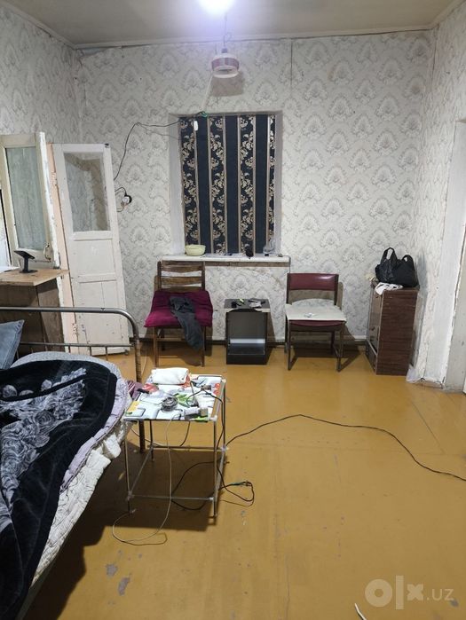 Uy sotladi 3 xona 4.5 sotq Iskandar arntr eski magazini orqasi
