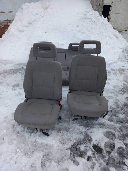 ауди с4 седан салон дверные карты и сиденья