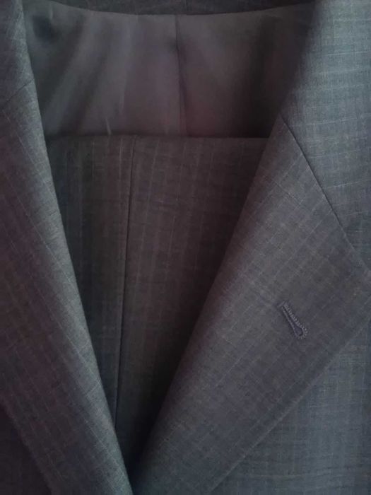 Мъжки костюм, размер 52