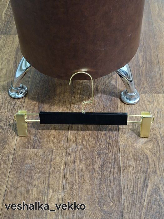 Veshalka va Manikenlar