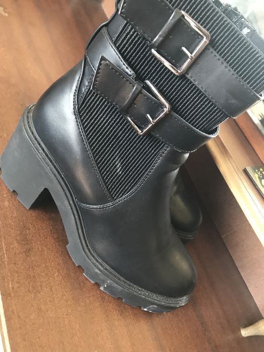 Черни дамски боти