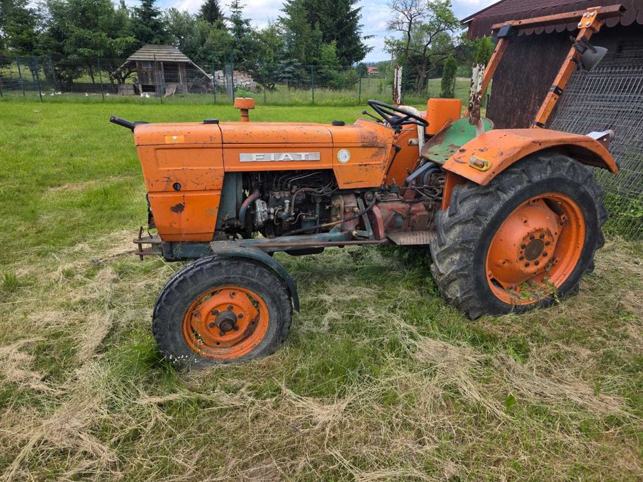 Vând tractor FIAT 315