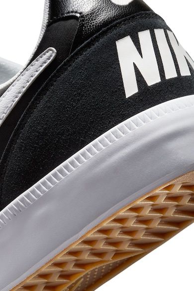 Нови  кецове Nike Tiempo