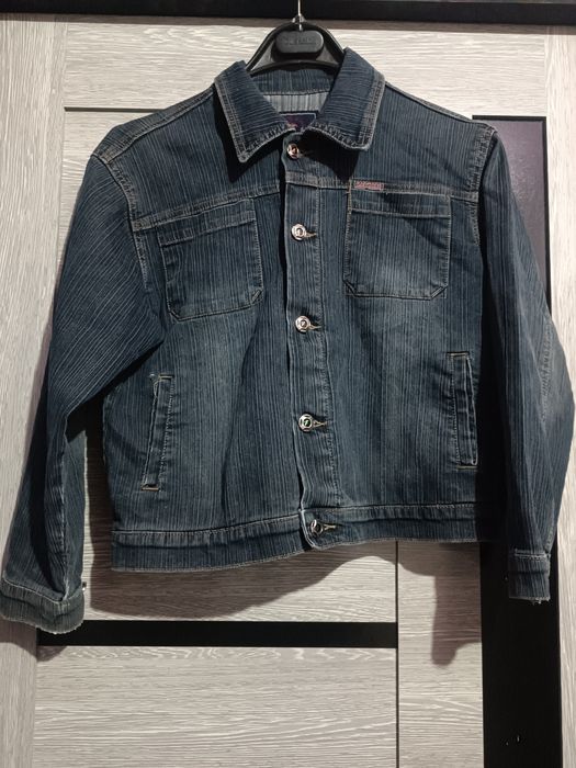 Джинсовая куртка