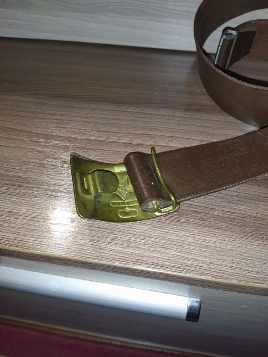 Военный кожаный ремень