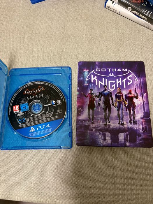 Gotham knights ps5 метална кутия + Batman Arkham knight