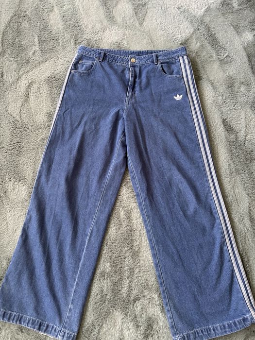 Blugi adidas Originals