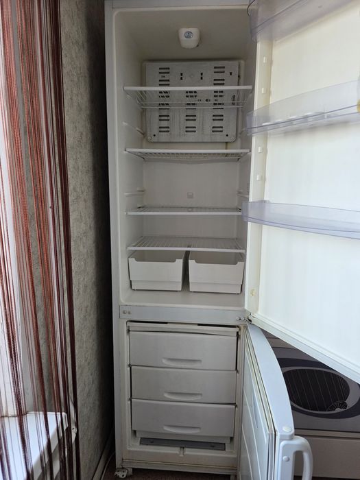 Холодильник в рабочем состоянии