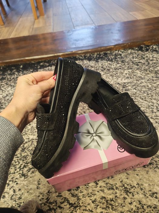 Детски черни лоуфъри