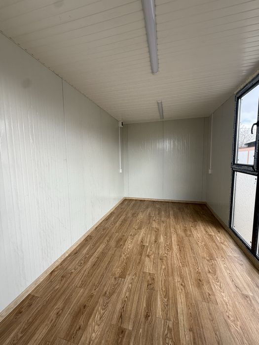 ‼️ Vand containere modulare tip vitrina cu riflaj din lemn ‼️
