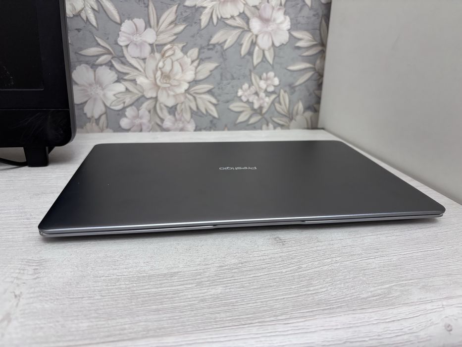 ноутбук smartbook prestigio