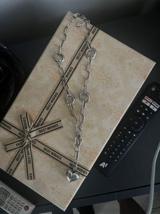 Продавам страхотен сребърен ланец