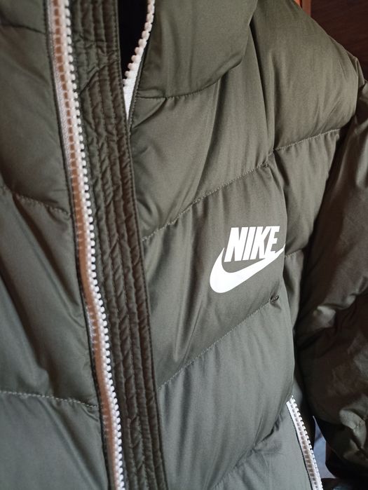 Nike пухено яке зелено