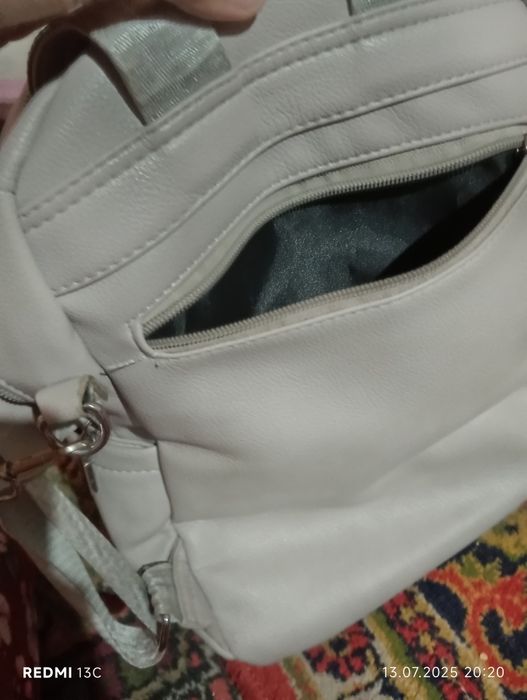 Кожаный рюкзак продаётся