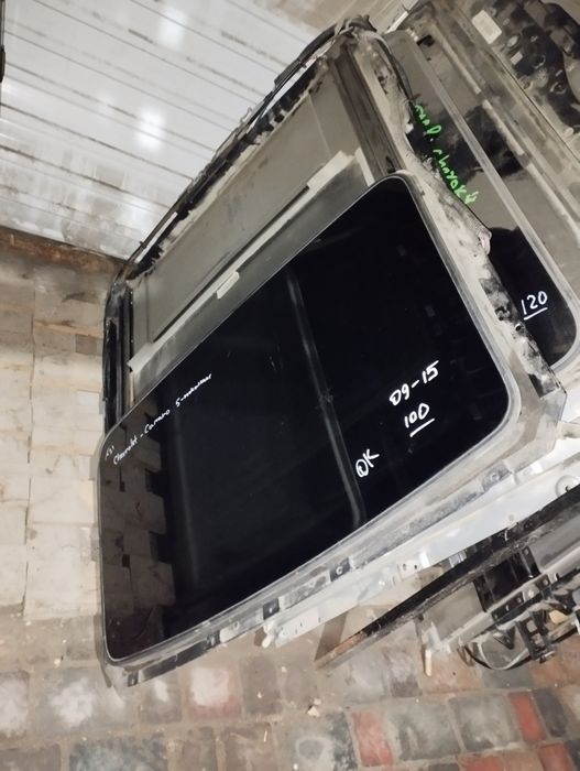 Chevrolet camaro 09-15 год люк крыши в сборе б/у оригинал