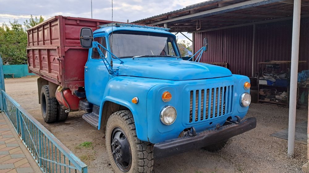 Газ-53 (самосвал) в хорошем состояний