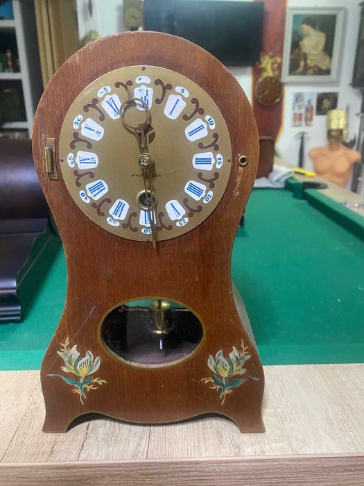 ceas semineu cu pendul