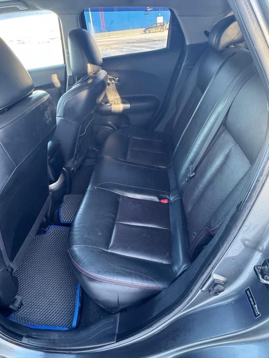 Ниссан жук кроссовер