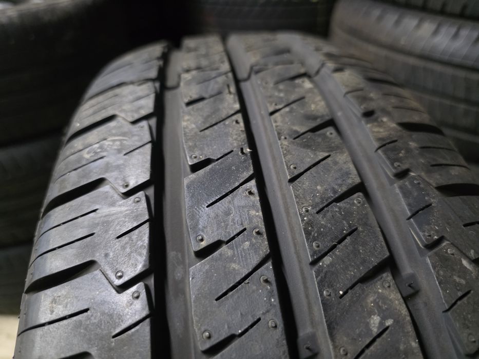 4бр Нови летни гуми за Бус 225 70 15С - Hankook