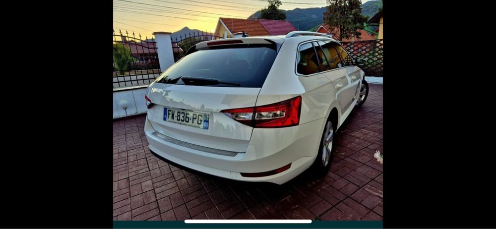 Skoda superb benzina
