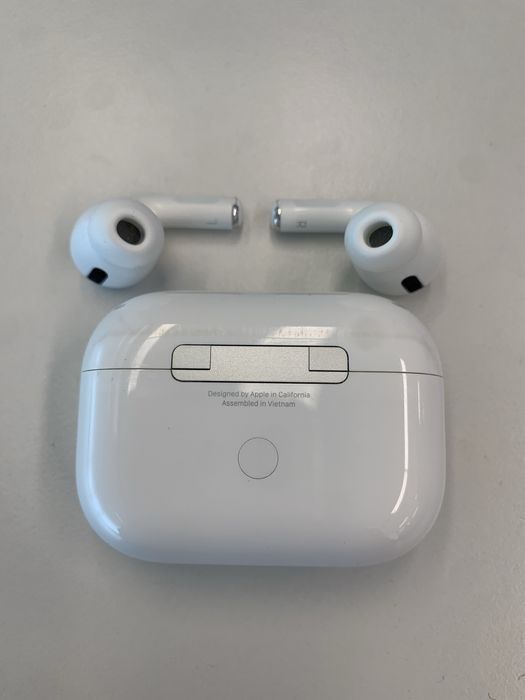 AirPods Pro 1 lightning