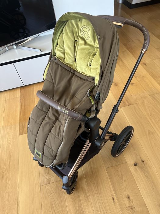 Детска количка Cybex Priam Rose Gold пълен комплект