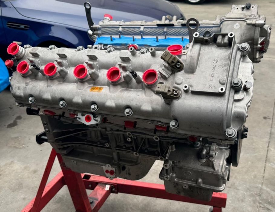 Двигател за БМВ BMW S85 V10 М5 М6 отремонтиран