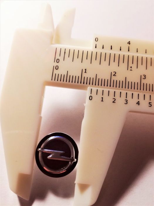 Лого Емблема Стикер за ключ Шкода Опел Ауди Сеат Фолксваген Пежо Ситро