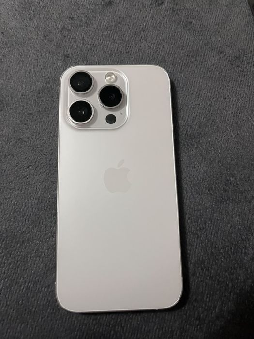 IPhone 15 pro 256gb
