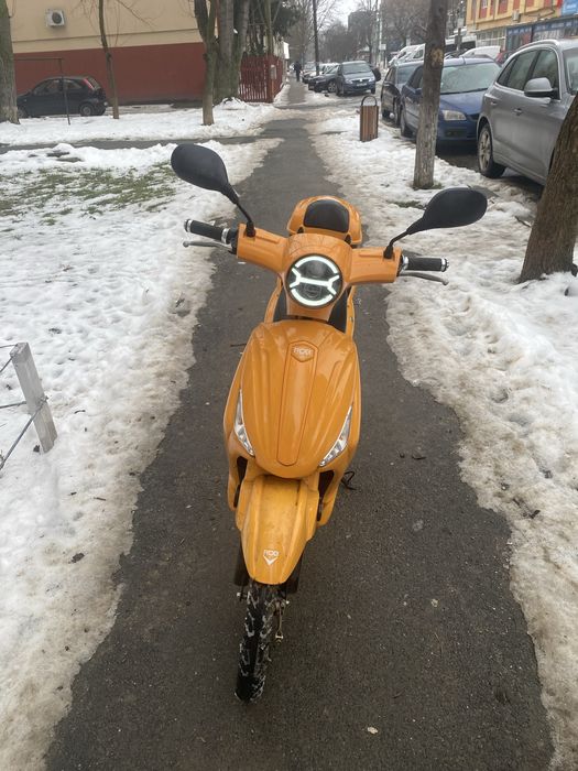 Scuter electric de vanzare