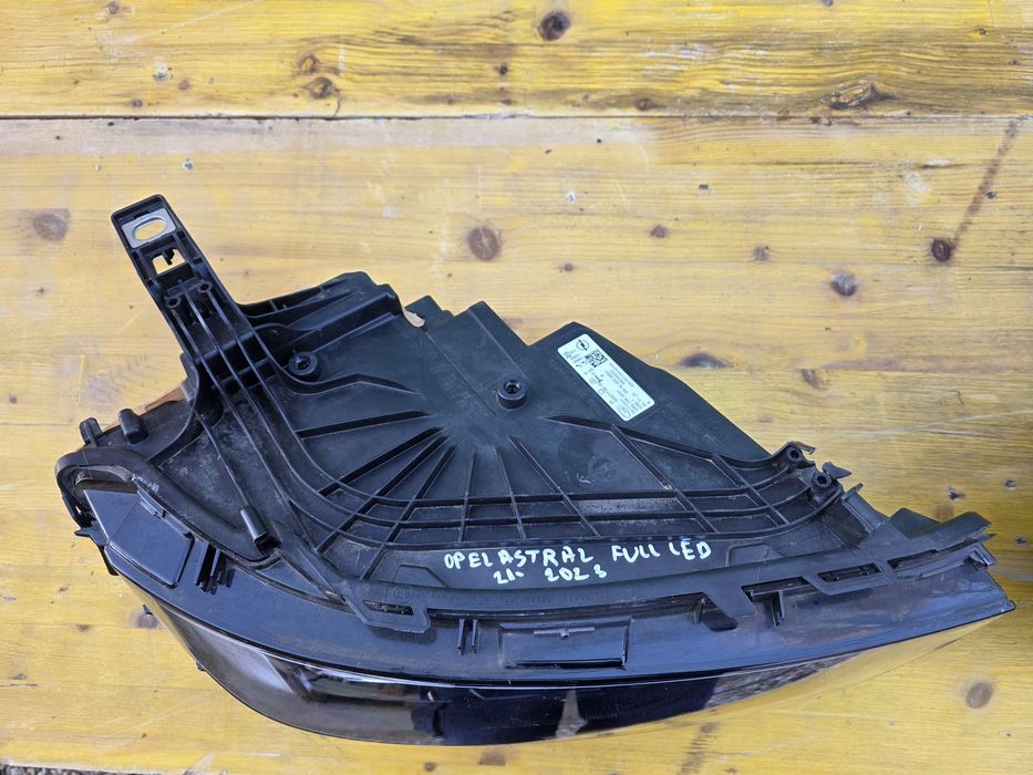 Opel Astra L 21- Full Led 2023 ляв и десен фар