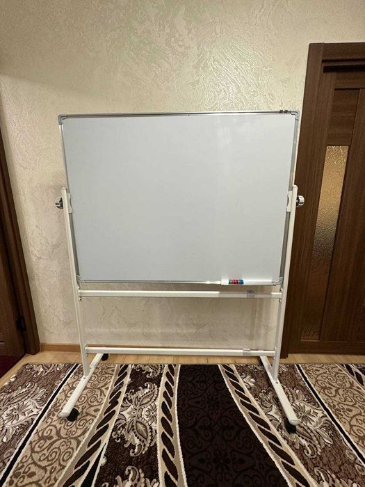 Markernо-melovaya doska