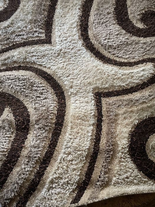 Килим шаги-  бежаво кафяв