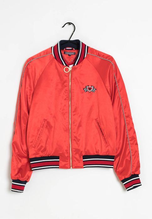Tommy Hilfiger бомбер красный