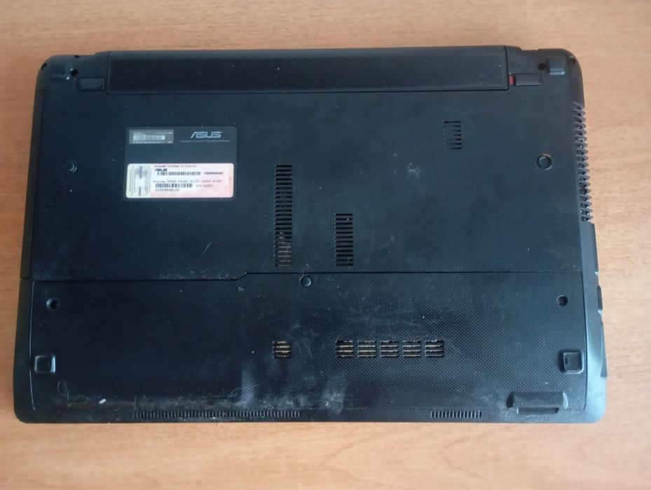 Срочно Asus 10.000 тнг