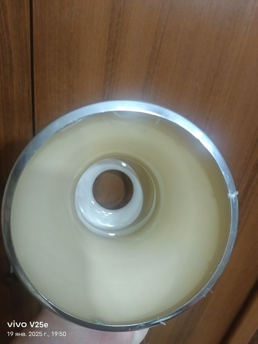 Продам плафоны на люстру