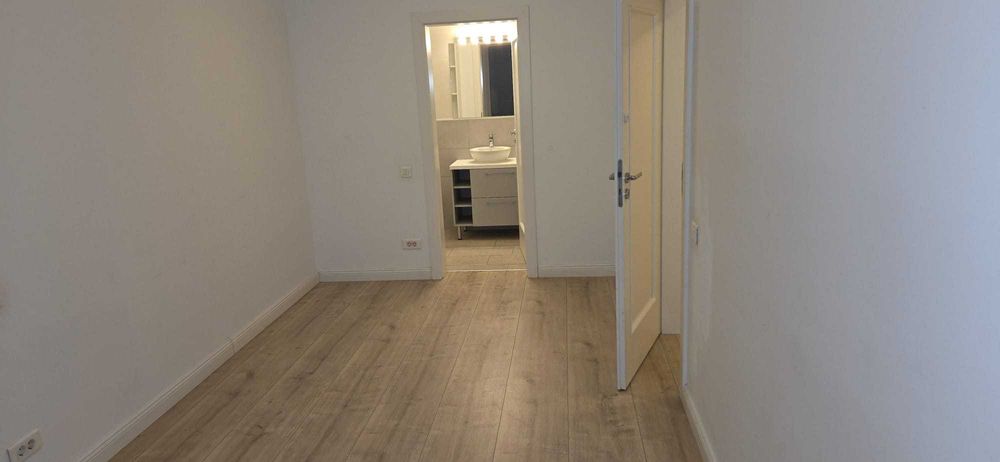 Închiriere 3 camere Sisesti - Zona Rezidențială