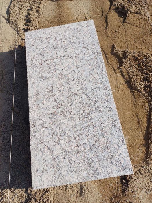 Granit Bruschatka Granit Sokol Granitnaya