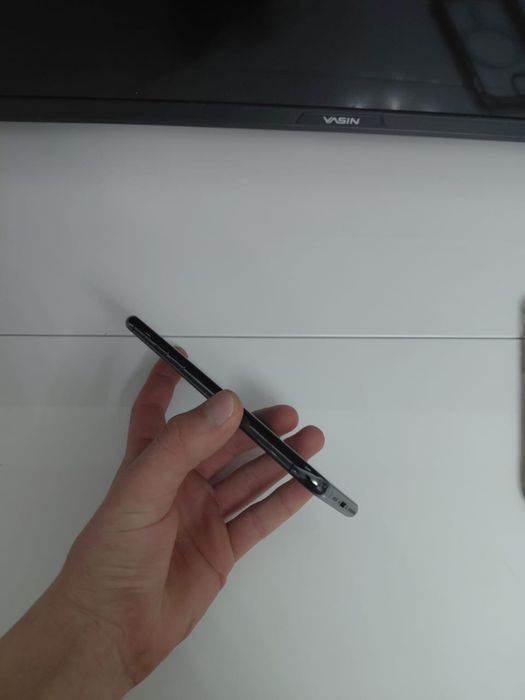 Продам iPhone 11Pro 64GB