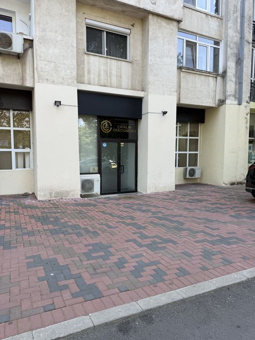 Proprietar, inchiriez birou in incinta unui spatiu comercial,  la parter de bloc Bd Octavian Goga, nr 6, sector 3 Bucuresti
