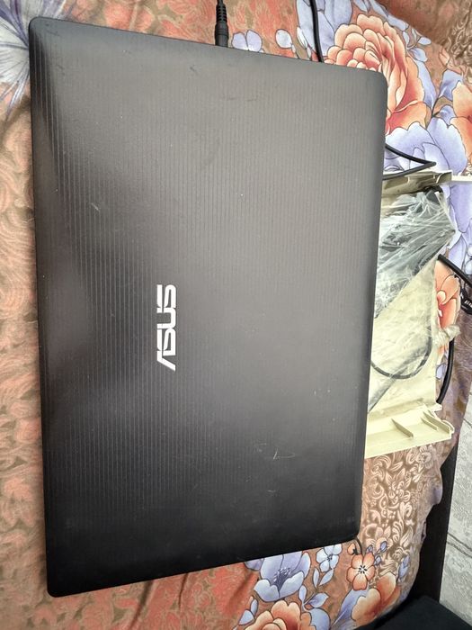 Ноутбук ASUS продается