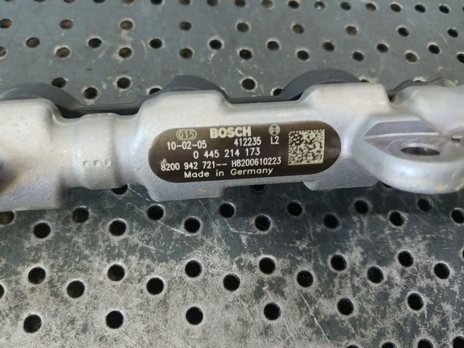 rampa injectoare 2.0 dci m9r renault koleos 1 trafic 2 megane laguna 3 0445214173 8200942721