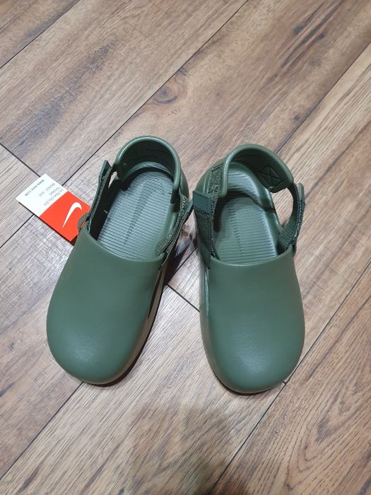 Vând sandale nike copii