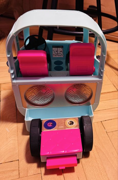 Masina Glamper OMG Surprise